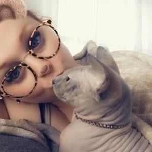 Meet your Posher, Judi